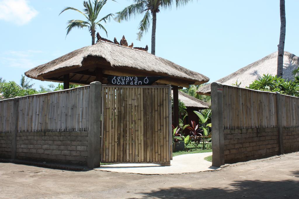 Hotel Guava Garden Gili Trawangan Exterior foto